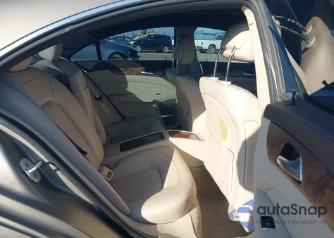 2016 Mercedes-Benz Cls 550 z USA, uszkodzony, nr VIN WDDLJ7DB1GA172773